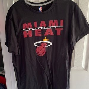 NBA heat T-shirt size large